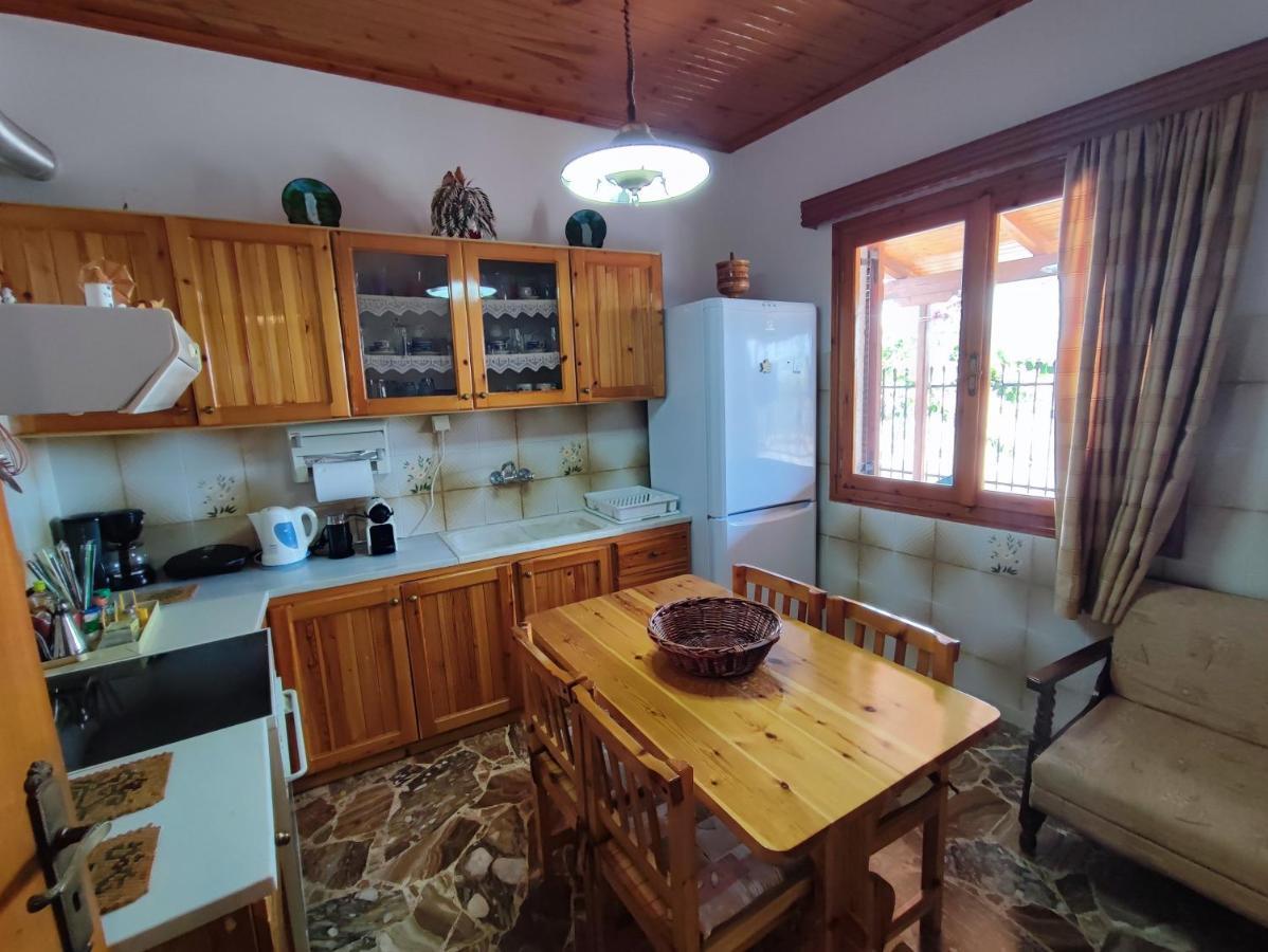 Thomas View Εξοχικό Σπίτι Με Θέα Στη Θάλασσα Porto Heli Ngoại thất bức ảnh